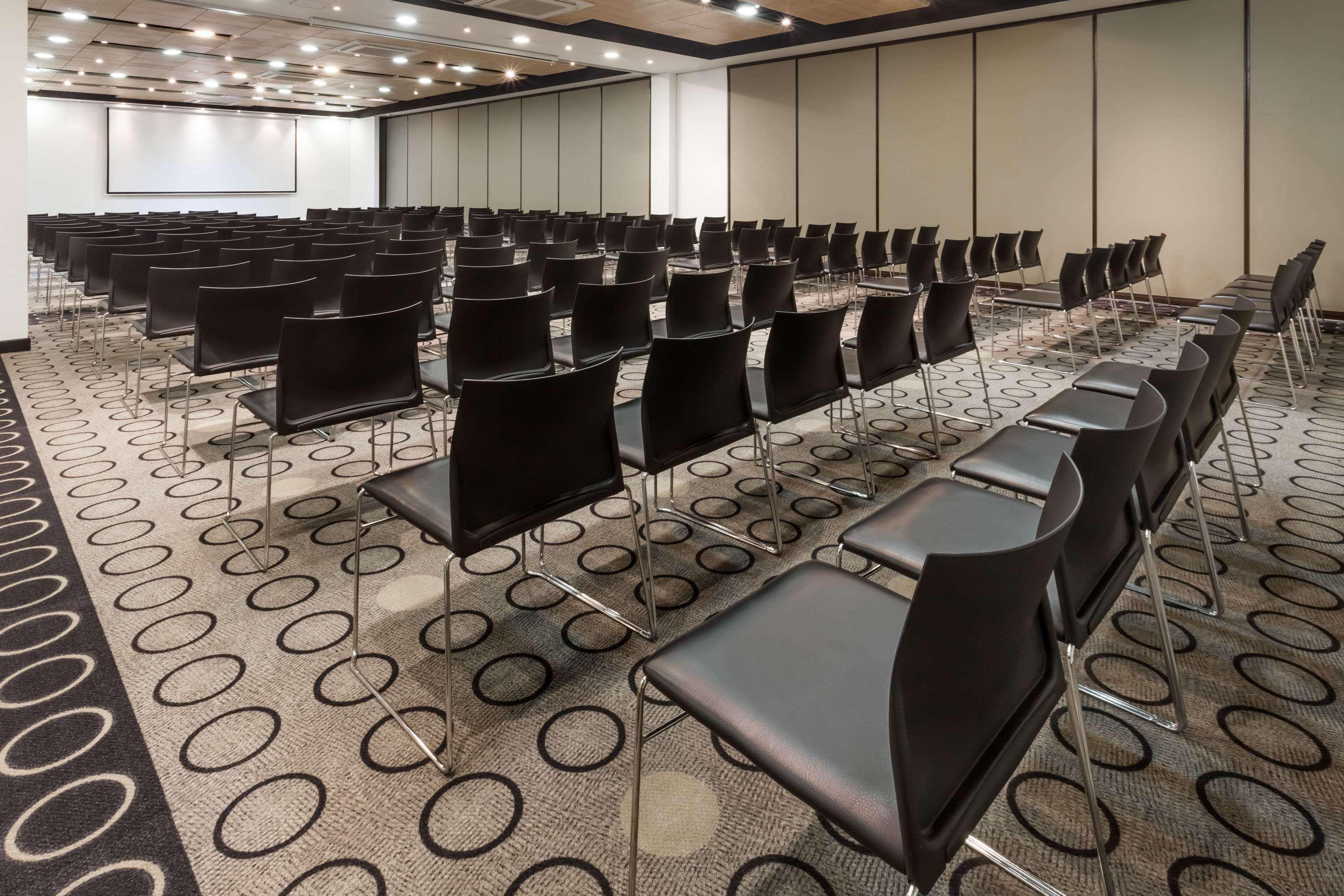 Hotel Wyndham Bogotá Exteriér fotografie Meeting room